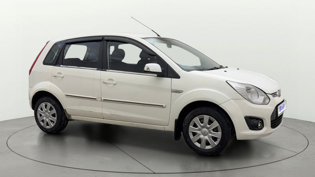 Second-hand 2015 Nissan Magnite XL AMT for sale in Hyderabad