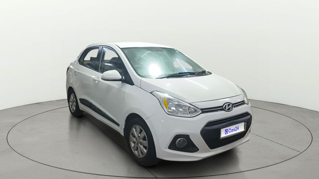 Ford Figo Petrol ZXI Second-hand 2014 Ford Figo Petrol ZXI for sale in Surat