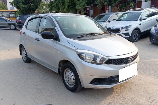 Tata Tiago 1.2 Revotron एक्सएम Second-hand 2016 Tata Tiago 1.2 Revotron एक्सएम for sale in Jaipur