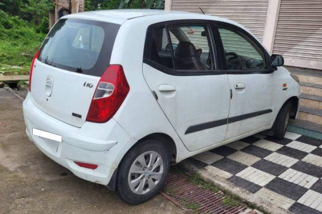 Hyundai i10 Era Second-hand 2011 Hyundai i10 Era for sale in Nadia
