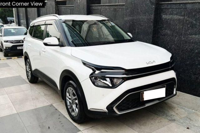 Kia Carens प्रेस्टीज बीएस6 Second-hand 2022 Kia Carens प्रेस्टीज बीएस6 for sale in New Delhi