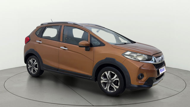 Honda WR-V वीएक्स डीजल Second-hand 2017 Honda WR-V वीएक्स डीजल for sale in Ahmedabad