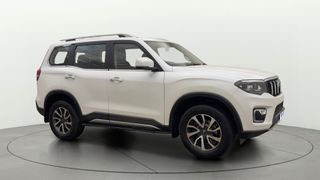 Used Z8 Diesel AT BSVI