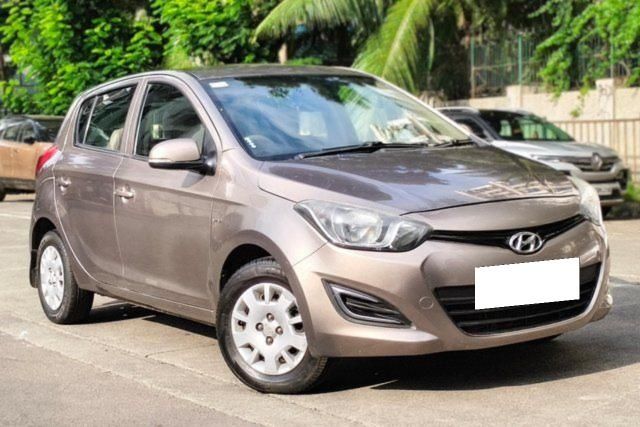 Hyundai i20 1.2 Magna Second-hand 2012 Hyundai i20 1.2 Magna for sale in Mumbai
