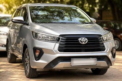 2022 Toyota Innova Crysta 2.4 G 8 STR