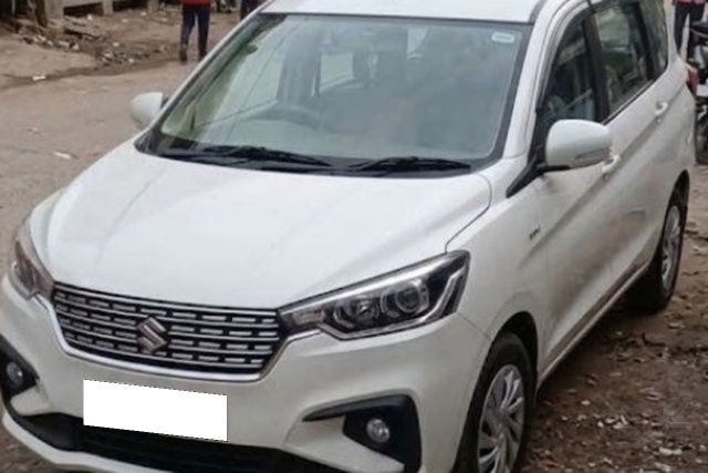 Maruti Suzuki Ertiga वीएक्सआई Second-hand 2024 Maruti Suzuki Ertiga वीएक्सआई for sale in Varanasi