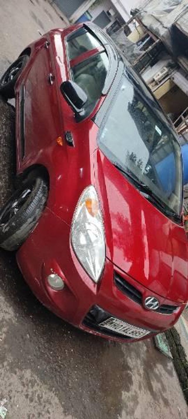 Hyundai i20 Asta Second-hand 2010 Hyundai i20 Asta for sale in Bhiwandi