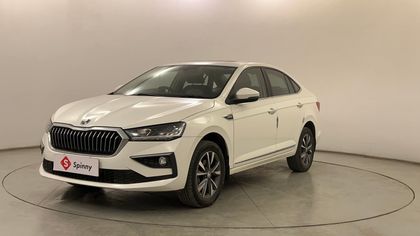 2024 Skoda Slavia 1.0 लीटर प्रेस्टीज एटी