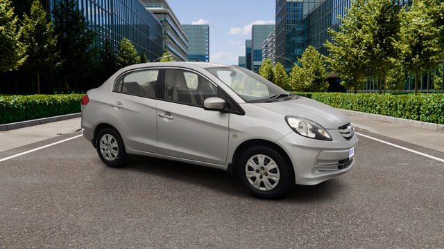 Honda Amaze S AT i-Vtech Second-hand 2013 Honda Amaze S AT i-Vtech for sale in Pune