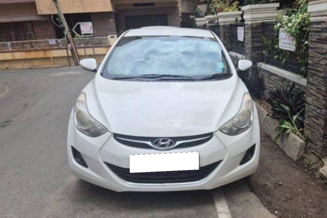 Hyundai Elantra CRDi SX Second-hand 2014 Hyundai Elantra CRDi SX for sale in Bangalore