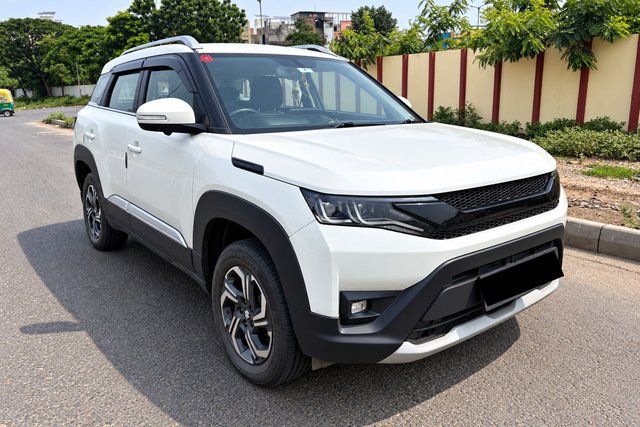 Maruti Suzuki Brezza जेडएक्सआई प्लस एटी Second-hand 2024 Maruti Suzuki Brezza जेडएक्सआई प्लस एटी for sale in Ahmedabad
