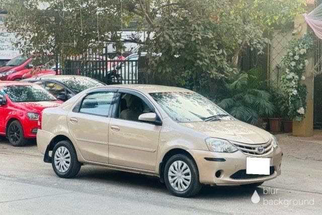 Toyota Etios G Second-hand 2013 Toyota Etios G for sale in Mumbai