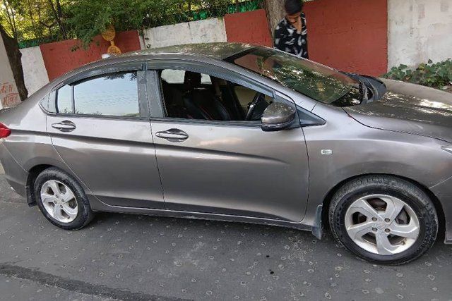 Honda City i DTEC एसवी Second-hand 2015 Honda City i DTEC एसवी for sale in Sonipat