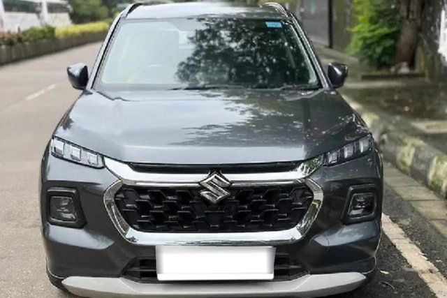 Second-hand 2023 Maruti Suzuki Grand Vitara अल्फा एटी for sale in Mumbai