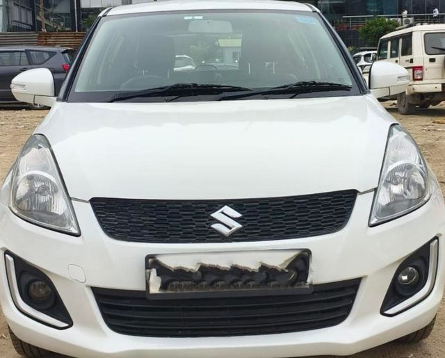 Second-hand 2015 Maruti Suzuki Swift वीएक्सआई for sale in New Delhi