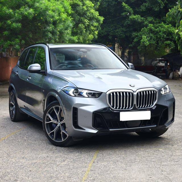 Second-hand 2025 BMW X5 xDrive40i M Sport for sale in New Delhi
