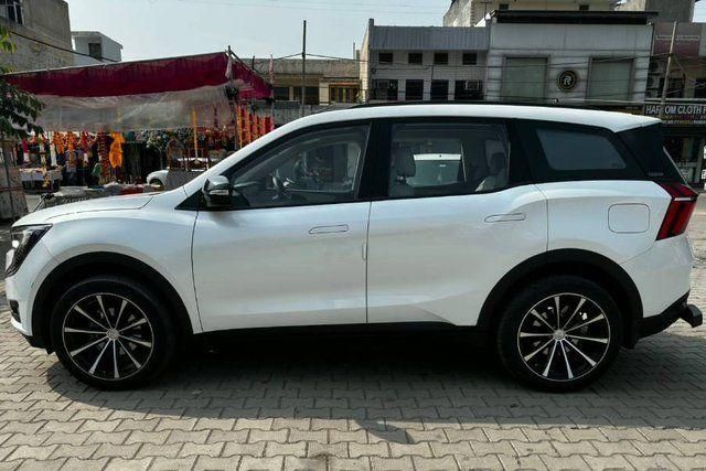 Mahindra XUV700 AX5 AT BSVI Second-hand 2023 Mahindra XUV700 AX5 AT BSVI for sale in Patiala