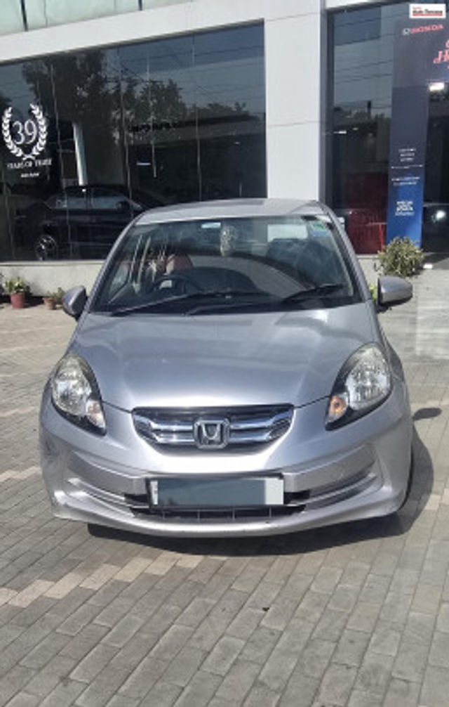 Honda Amaze S Petrol Second-hand 2015 Honda Amaze S Petrol for sale in Mohali