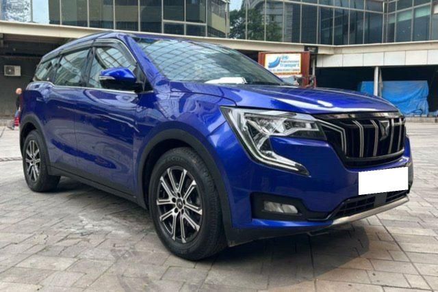 Mahindra XUV700 AX7 7Str AT Second-hand 2023 Mahindra XUV700 AX7 7Str AT for sale in Mumbai