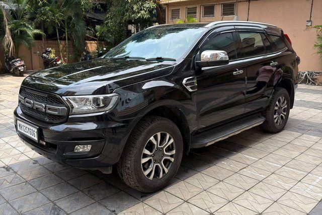 Second-hand 2020 Ford Endeavour Titanium Plus 4X4 AT for sale in Mumbai