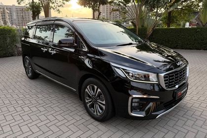 2022 Kia Carnival Limousine Plus