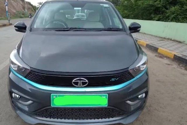 Tata Tiago EV XT LR Second-hand 2025 Tata Tiago EV XT LR for sale in New Delhi