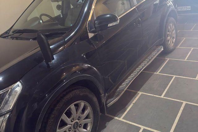 Mahindra XUV500 W9 1.99 Second-hand 2018 Mahindra XUV500 W9 1.99 for sale in Moradabad