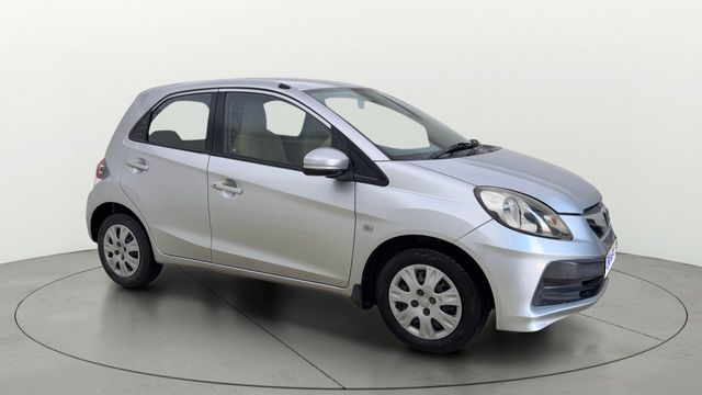 Honda Brio VX Second-hand 2015 Honda Brio VX for sale in Ahmedabad
