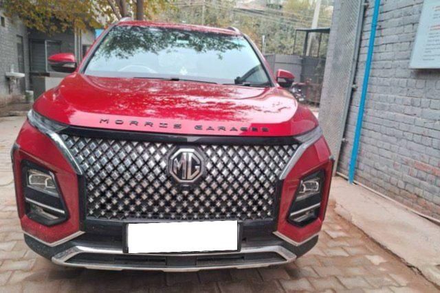 MG Hector Plus Sharp Pro 2023-2025 Second-hand 2024 MG Hector Plus Sharp Pro 2023-2025 for sale in Gurgaon