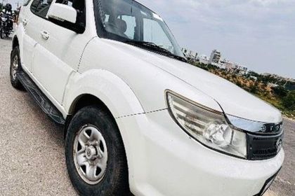 2015 Tata Safari Storme EX