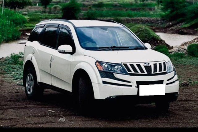 Mahindra XUV500 W11 FWD Diesel Second-hand 2015 Mahindra XUV500 W11 FWD Diesel for sale in Pune