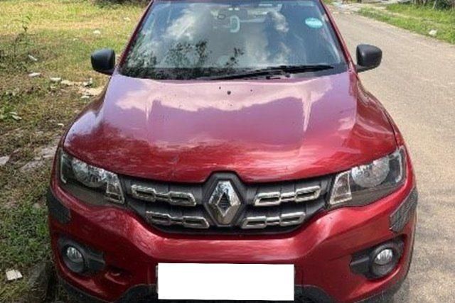 Second-hand 2017 Renault KWID 1.0 RXT for sale in New Town