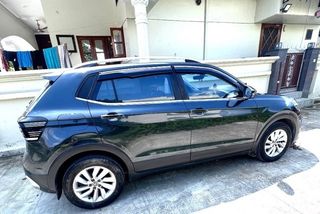 Used 1.0 Highline AT