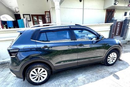 2023 Volkswagen Taigun 1.0 Highline AT