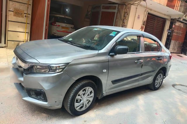 Honda Amaze E Petrol Second-hand 2021 Honda Amaze E Petrol for sale in New Delhi
