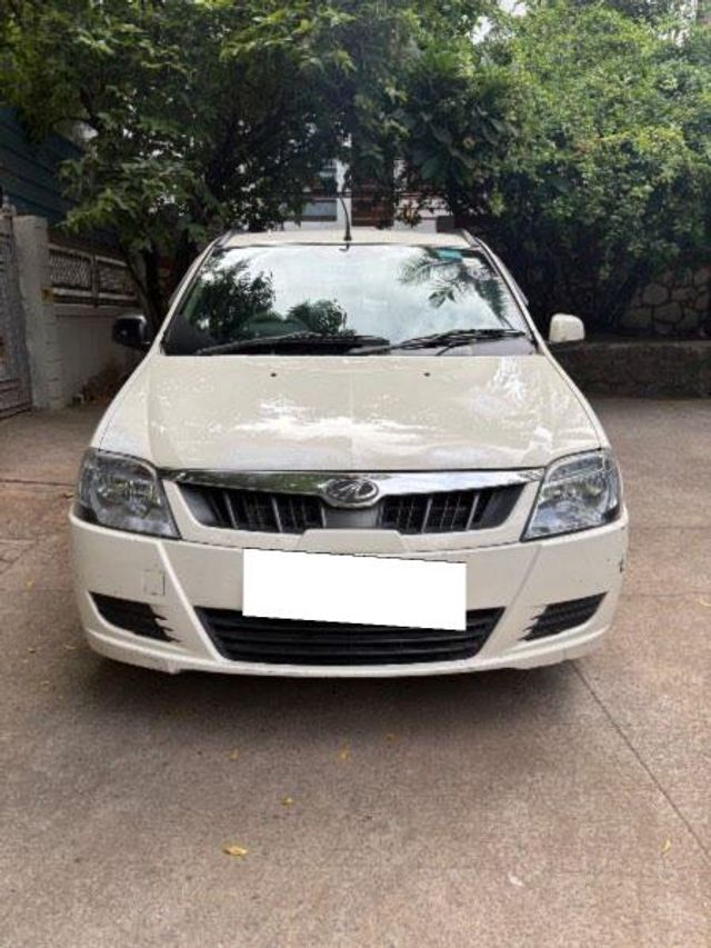 Mahindra E Verito D2 Second-hand 2022 Mahindra E Verito D2 for sale in Aurangabad