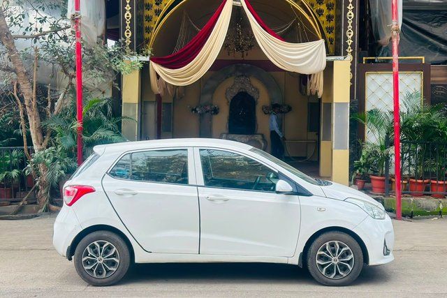 Hyundai Grand i10 मैग्ना Second-hand 2017 Hyundai Grand i10 मैग्ना for sale in Mumbai