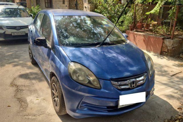 Honda Amaze S AT i-Vtech Second-hand 2014 Honda Amaze S AT i-Vtech for sale in New Delhi