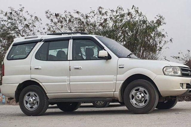 Second-hand 2015 Tata Safari DICOR 2.2 ईएक्स 4x2 BS IV for sale in Dehradun
