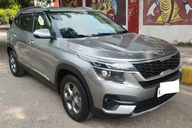 Kia Seltos एचटीके प्लस D Second-hand 2020 Kia Seltos एचटीके प्लस D for sale in Agra