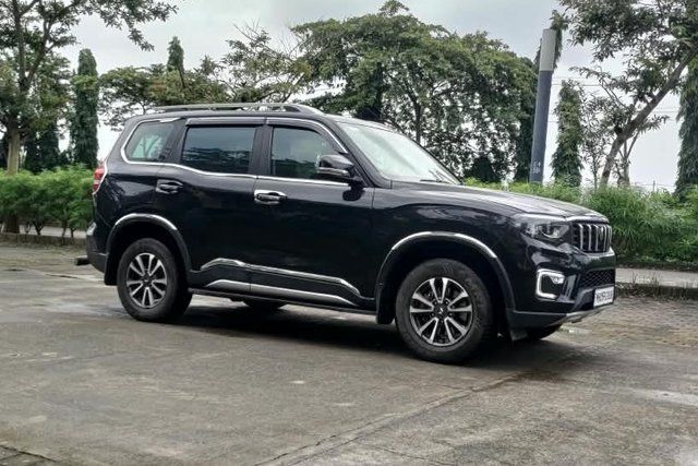 Mahindra Scorpio N Z8 डीजल Second-hand 2023 Mahindra Scorpio N Z8 डीजल for sale in Kalyan