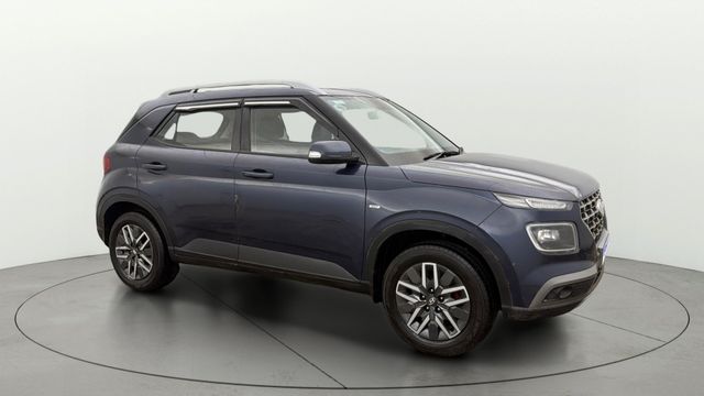 Hyundai Venue एसएक्स टर्बो iMT Second-hand 2021 Hyundai Venue एसएक्स टर्बो iMT for sale in Noida