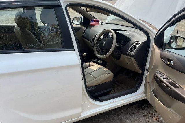Hyundai i20 1.2 Sportz Second-hand 2011 Hyundai i20 1.2 Sportz for sale in Kharar