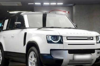 2025 Land Rover Defender 2.0 लीटर पेट्रोल 110 एक्स-डायनामिक एचएसई