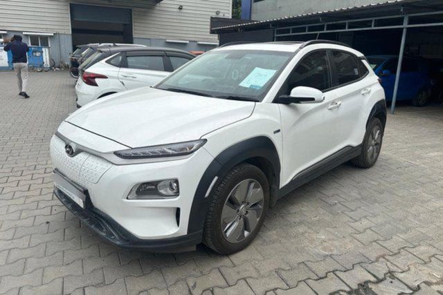 Second-hand 2022 Hyundai Kona Premium for sale in Chennai