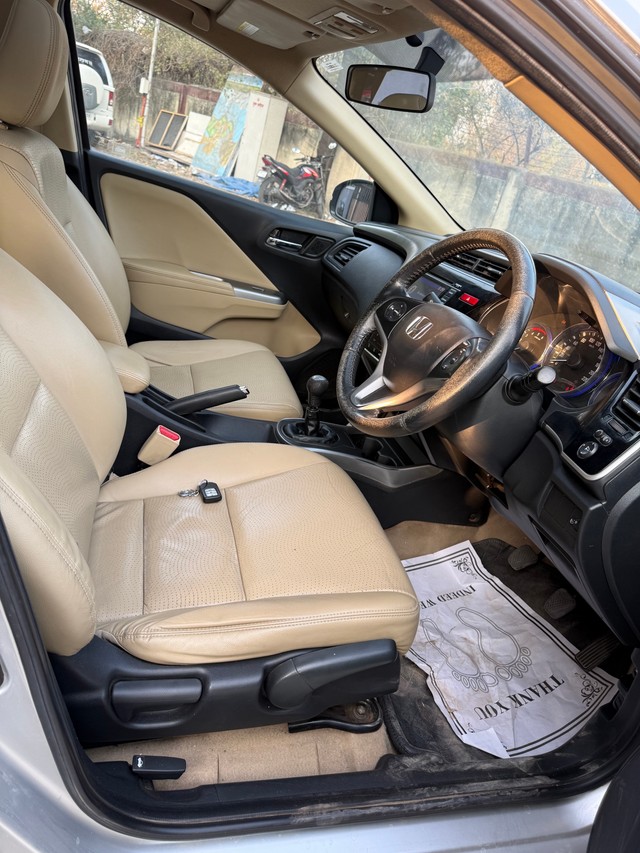 Second-hand 2014 Honda City i DTEC VX for sale in Pune-5