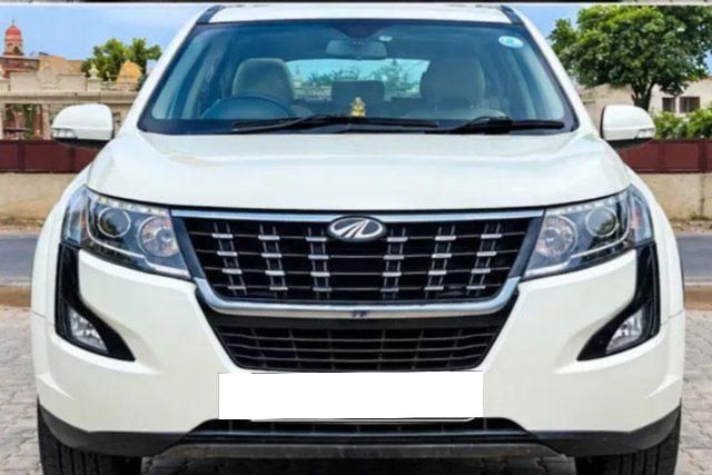 Mahindra XUV500 W5 Second-hand 2020 Mahindra XUV500 W5 for sale in Agra