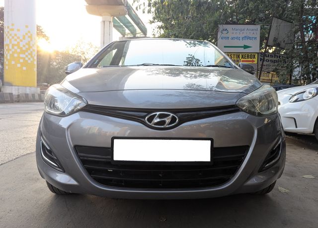 Hyundai i20 स्पोर्टज़ 1.2 Second-hand 2014 Hyundai i20 स्पोर्टज़ 1.2 for sale in Mumbai