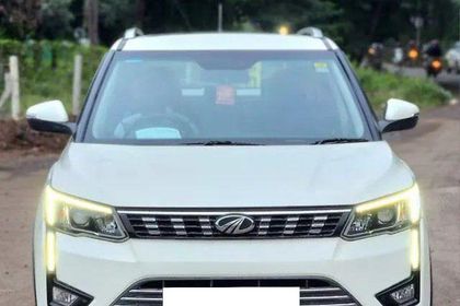 2019 Mahindra XUV300 W8 बीएस4
