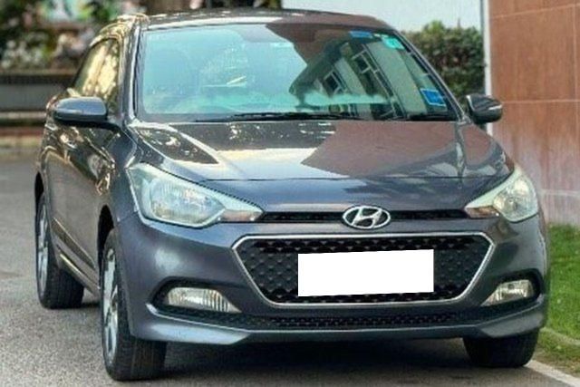 Second-hand 2017 Hyundai i20 1.2 एस्टा for sale in Mysore